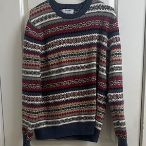 Old Navy Men's Red and Blue Patterned Crewneck Sweater